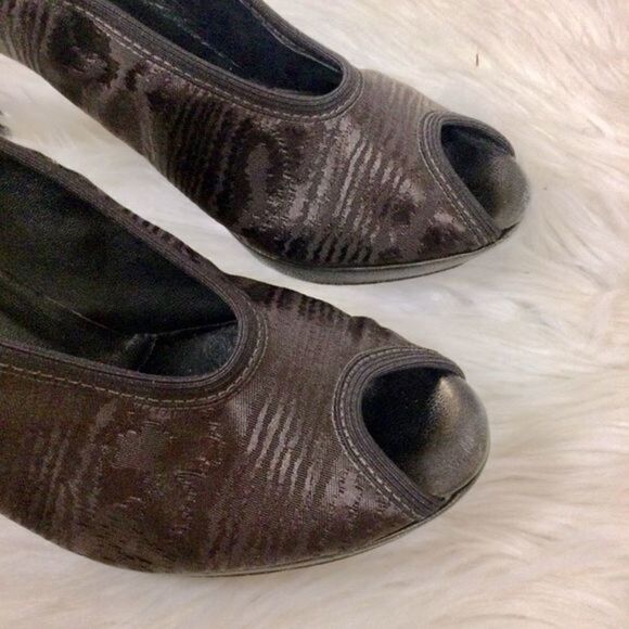Donald‎ J. Pliner Chocolate Brown Satin Open Toe Pumps Heels 7.5M - Picture 5 of 10